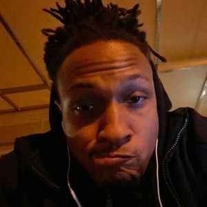 Meet your Posher, Kenneth